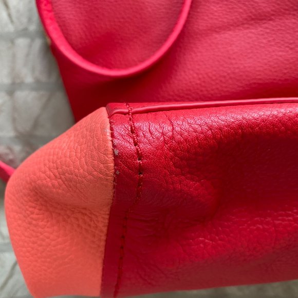 Kate Spade Purse - Picture 2 of 12